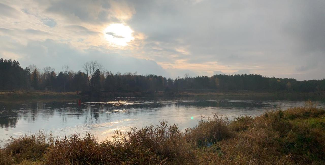 Dom Pod Sosnami Villa Rzewnie Kültér fotó