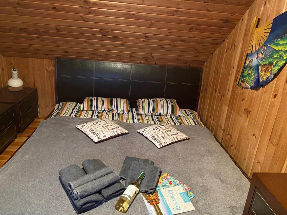 Dom Pod Sosnami Villa Rzewnie Kültér fotó