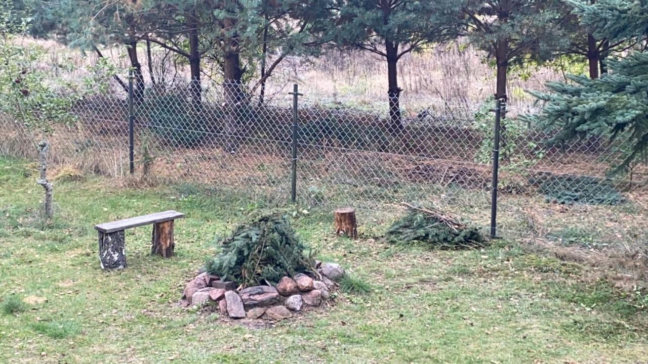 Dom Pod Sosnami Villa Rzewnie Kültér fotó