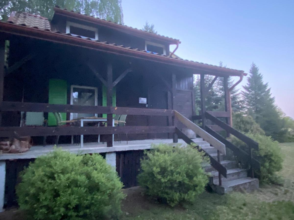 Dom Pod Sosnami Villa Rzewnie Kültér fotó